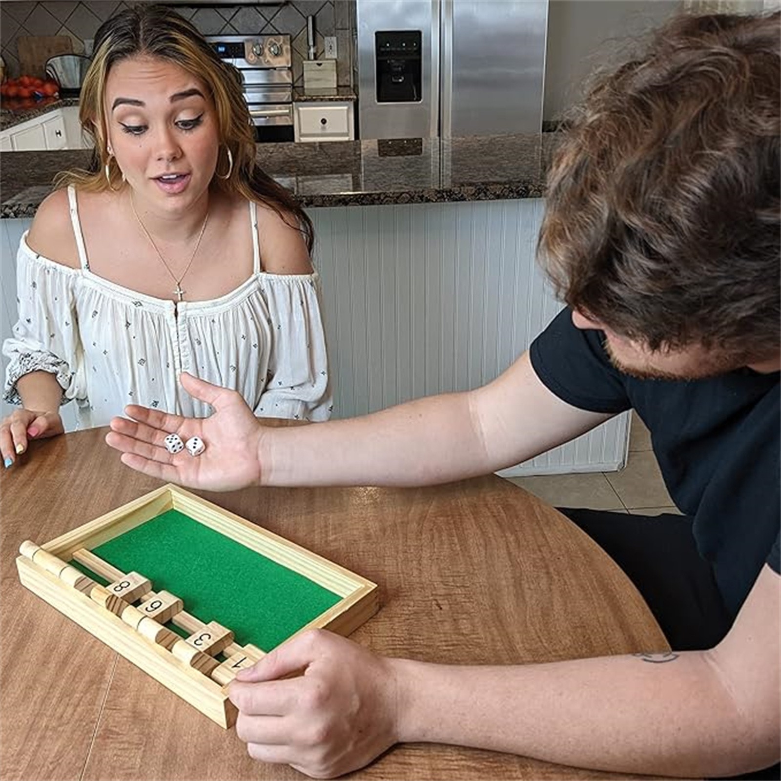 Close The Box Dice Board 2-4 P - Party Games For 3 People recension och pris
